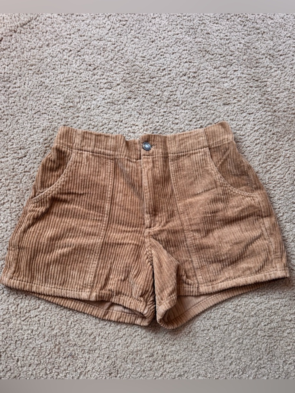 Stoic Corduroy High-Waist Women's Shorts in Camel